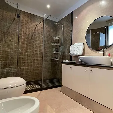 Apartment 60° Bs Bllok~city Center Comfort*